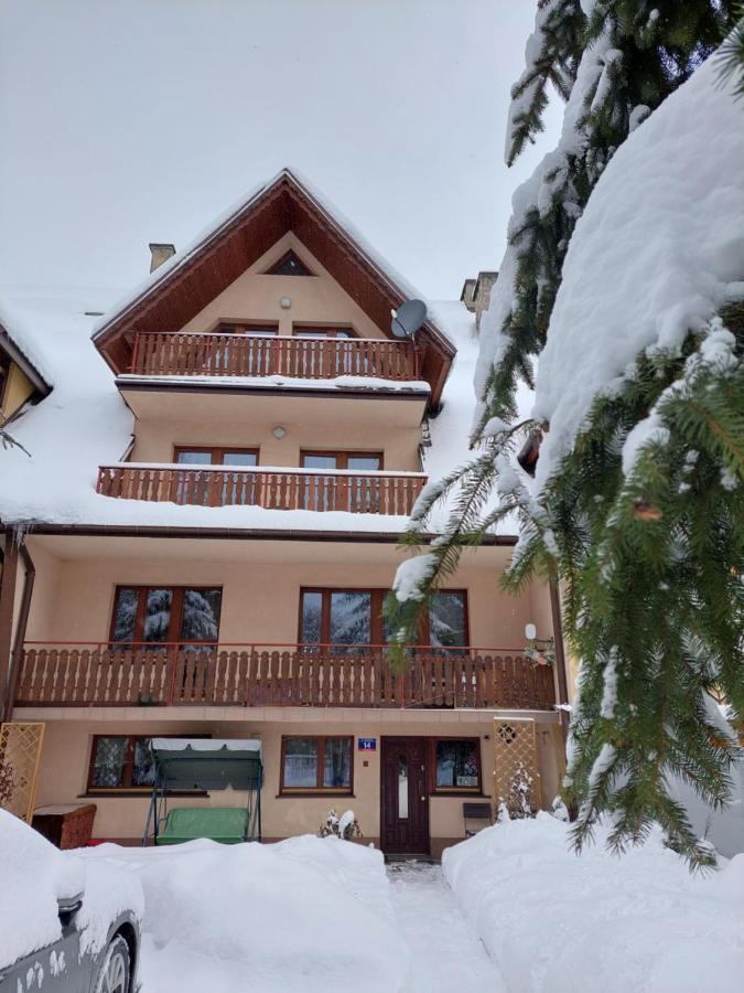 Goscinne Centrum Brzozowa 14 Homestay *