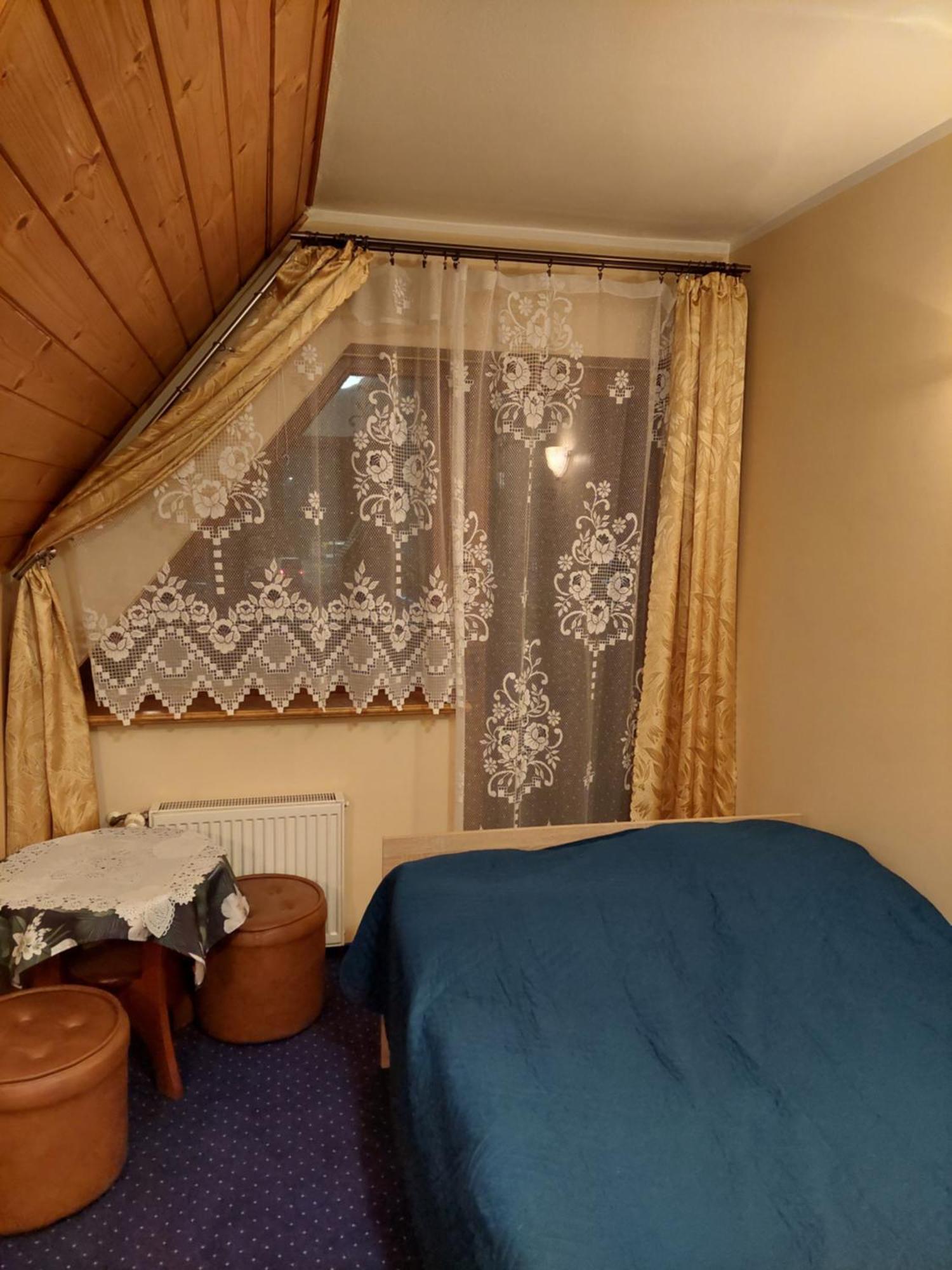 Goscinne Centrum Brzozowa 14 Homestay Zakopane
